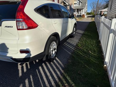 Used 2015 Honda CR-V EX image 3