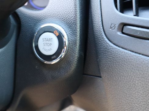 Used 2013 INFINITI G37 image 25