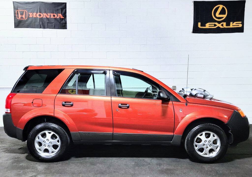 Used 2002 Saturn Vue AWD V6 image 2