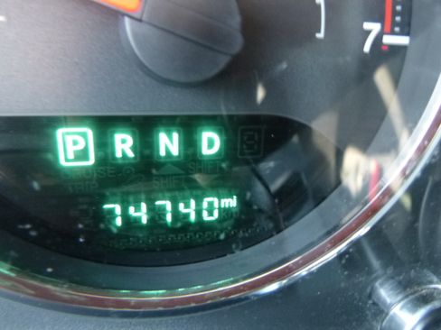 Used 2015 Jeep Wrangler 4WD Unlimited Sport image 18