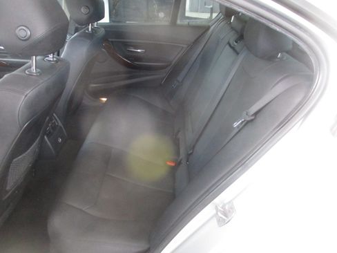 Used 2015 BMW 328i image 11
