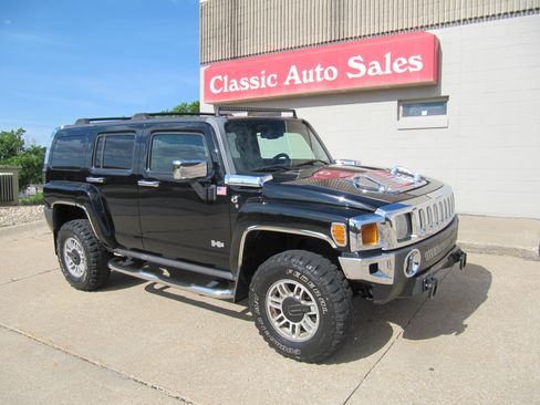 Used 2007 HUMMER H3 Luxury w/ APPEARANCE PACKAGE AWD/4WD image 11