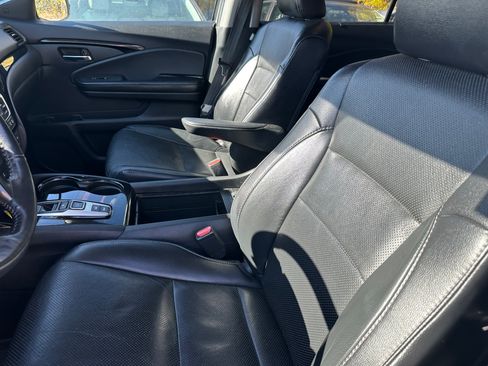 Used 2016 Honda Pilot Elite image 14