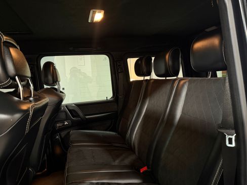 Used 2018 Mercedes-Benz G 550 Squared image 42