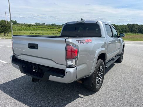 Used 2021 Toyota Tacoma TRD Sport Pickup 4D 5 ft AWD/4WD image 8