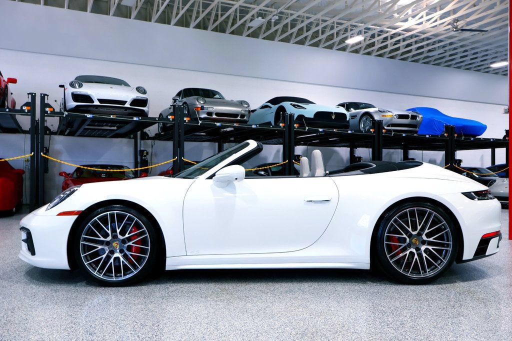 Used 2024 Porsche 911 Carrera 4S AWD/4WD image 4