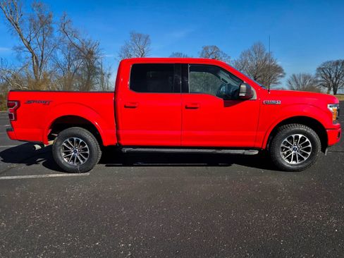Used 2019 Ford F150 XLT image 7