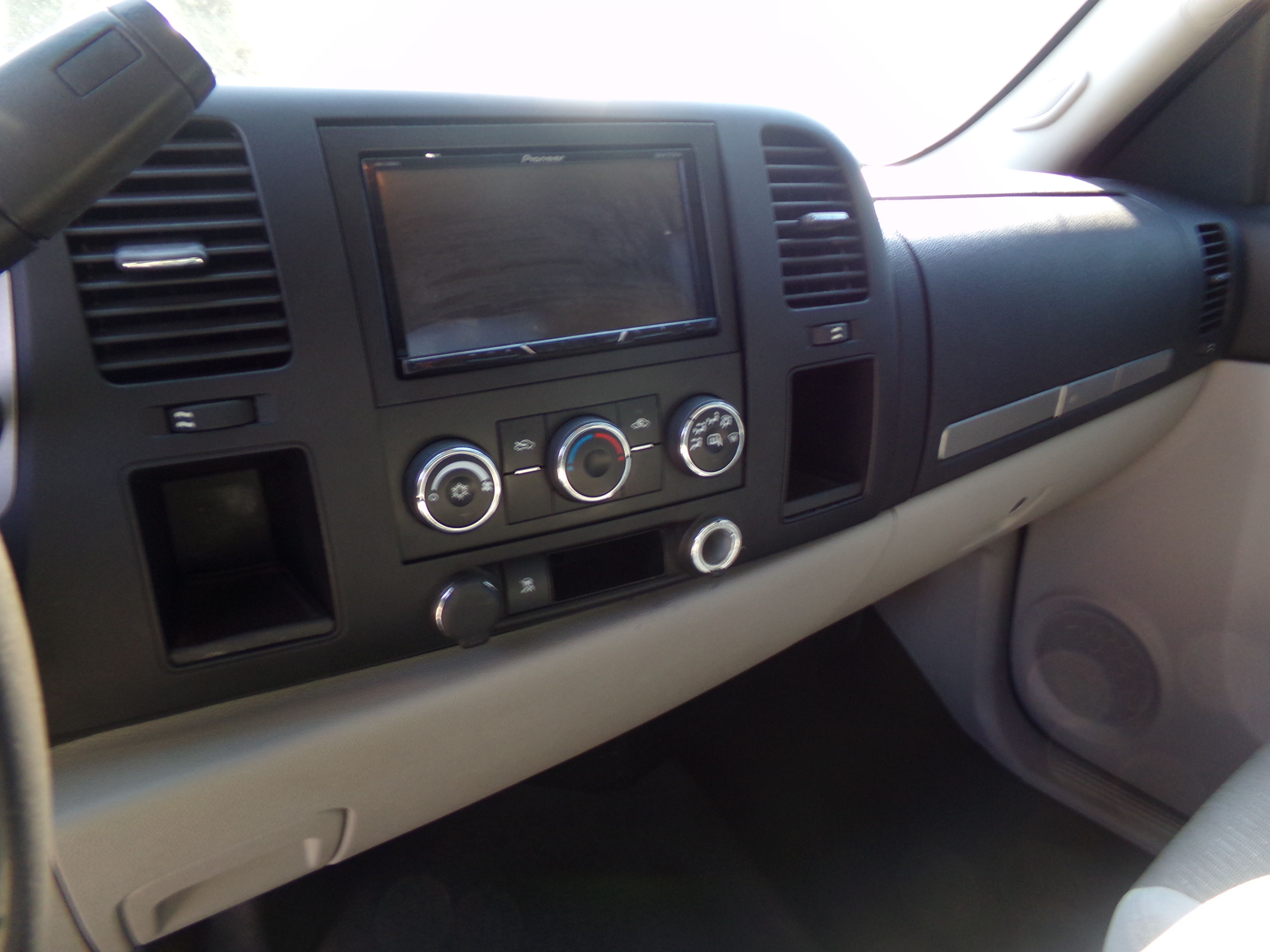 Used 2009 Chevrolet Silverado 1500 LT RWD image 11