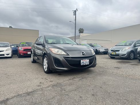 Used 2010 MAZDA MAZDA3 Touring image 9