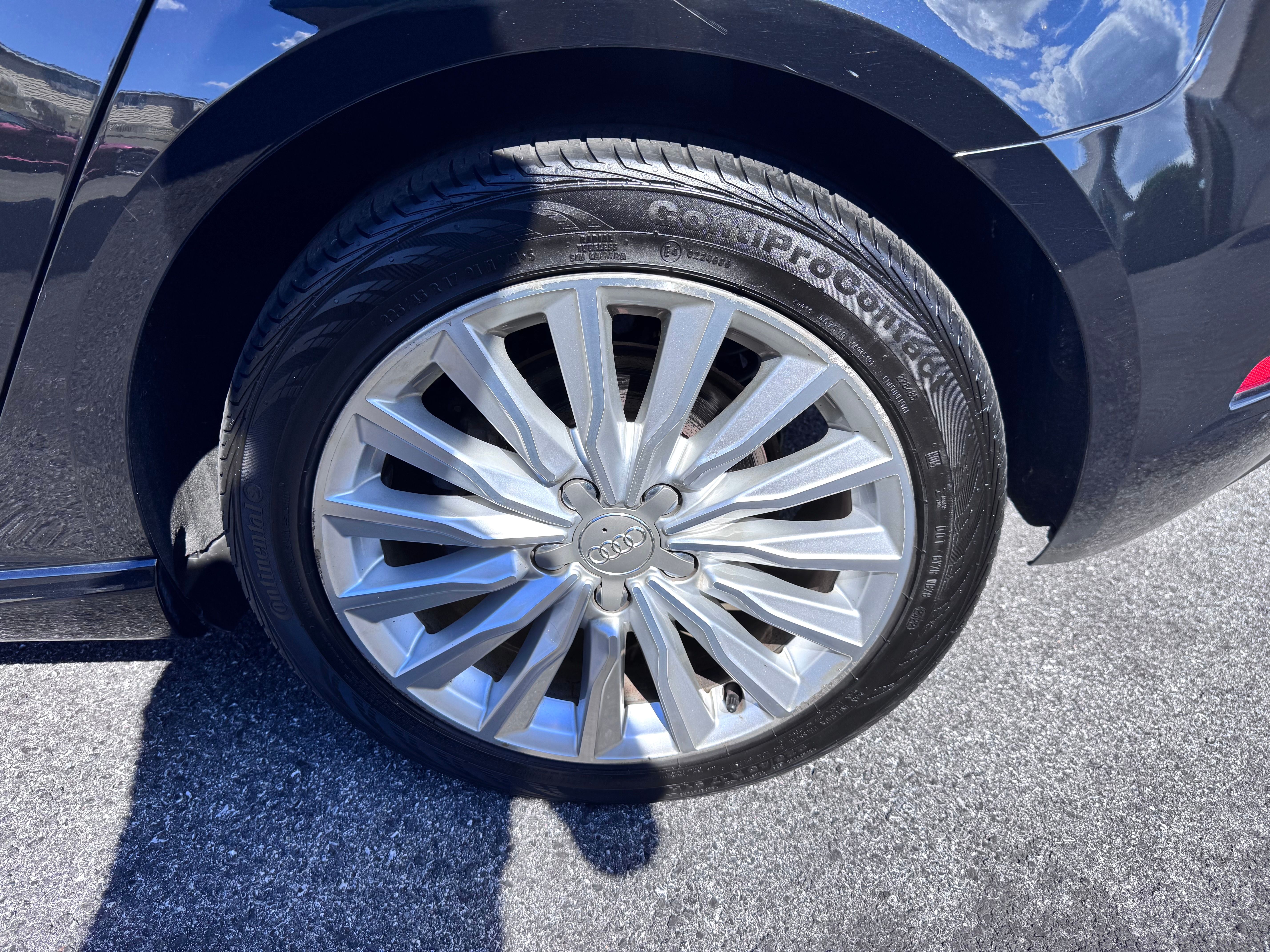 Used 2016 Audi A3 e-tron Premium FWD image 11