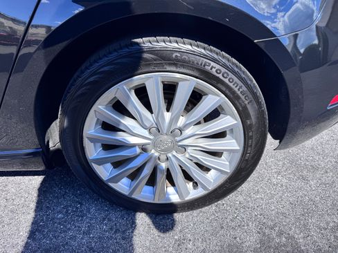 Used 2016 Audi A3 e-tron Premium image 11