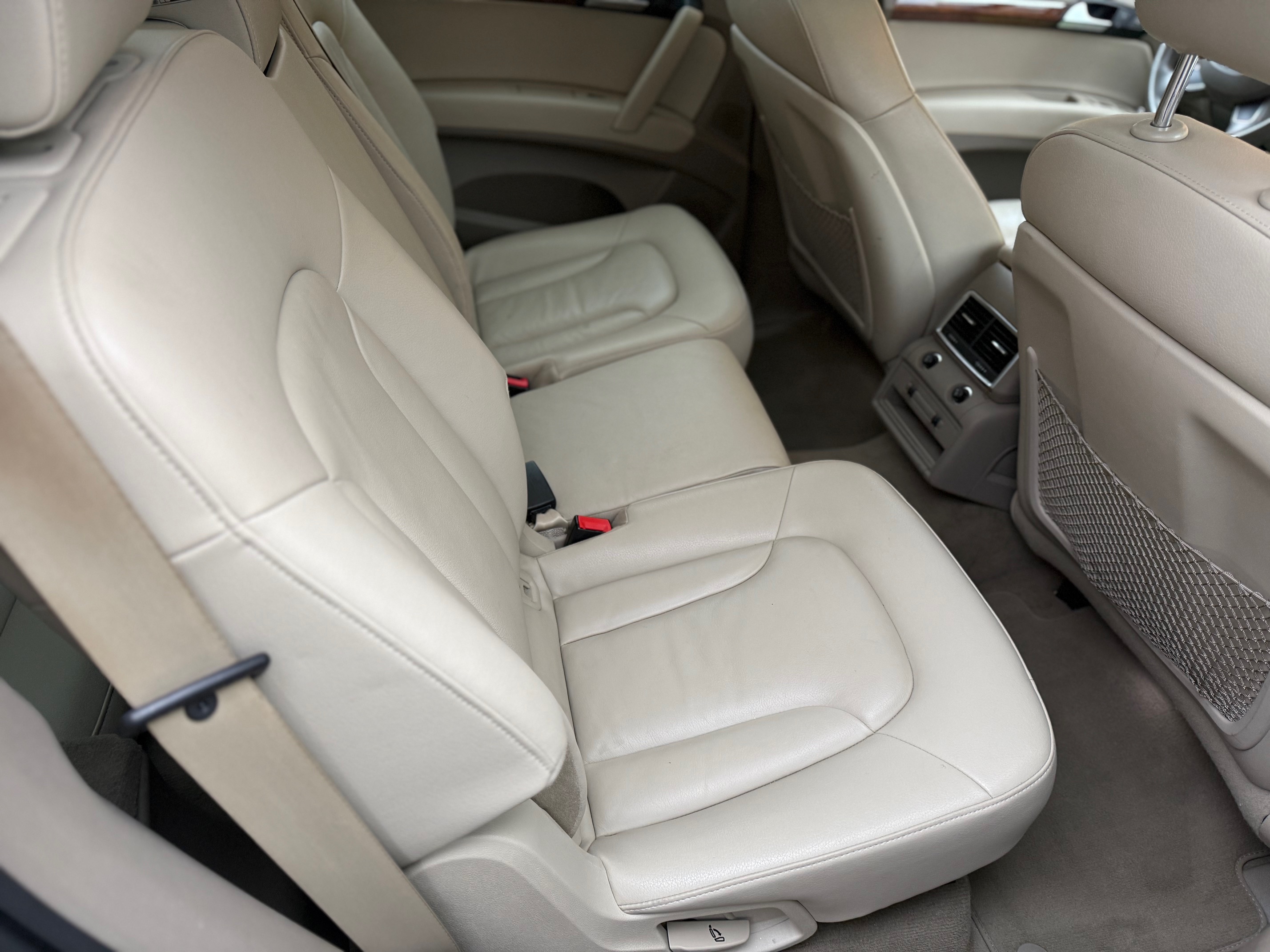 Used 2015 Audi Q7 3.0T Premium AWD/4WD image 9