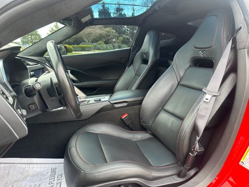 Used 2016 Chevrolet Corvette Stingray Convertible w/1LT image 9