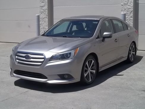 Used 2016 Subaru Legacy 2.5i Limited AWD/4WD image 1