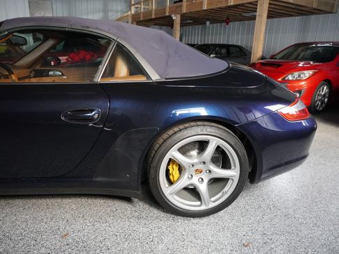 Used 2007 Porsche 911 Carrera 4S image 12