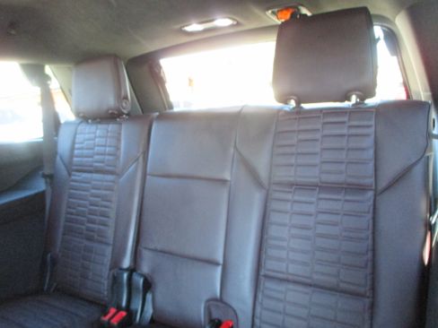 Used 2023 Cadillac Escalade Platinum Sport image 14