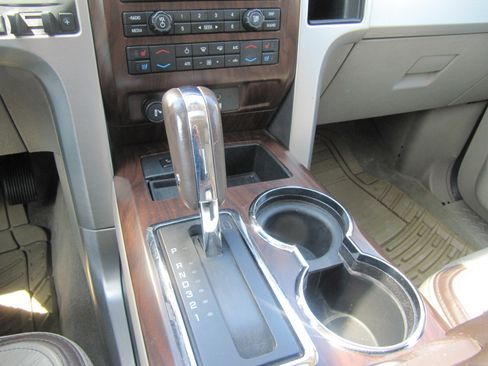 Used 2010 Ford F150 Platinum Pickup 4D 5 1/2 ft AWD/4WD image 19