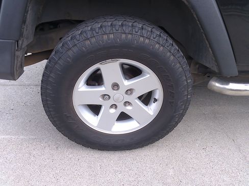 Used 2010 Jeep Wrangler Sport image 31