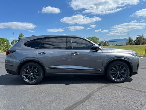 Used 2026 Acura MDX SH-AWD A-Spec image 6