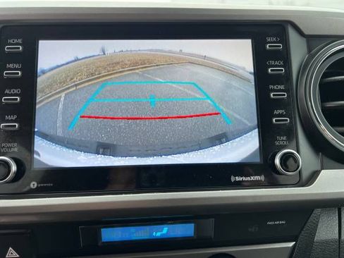 Used 2021 Toyota Tacoma SR5 image 21