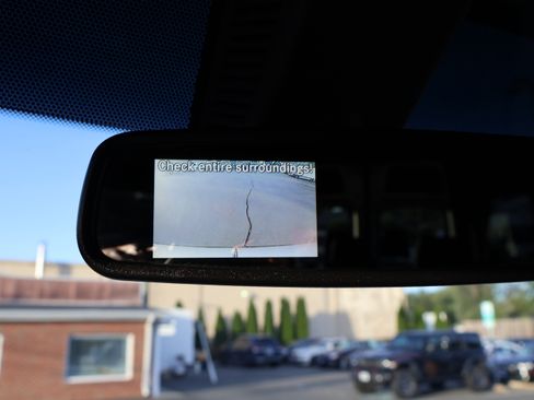 Used 2019 Mercedes-Benz Sprinter 2500 image 25