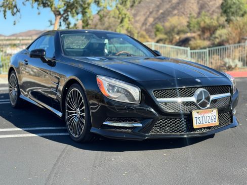 Used 2016 Mercedes-Benz SL 550 image 4