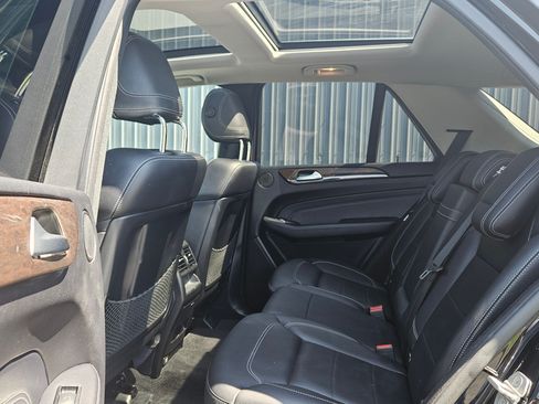 Used 2012 Mercedes-Benz ML 350 image 8