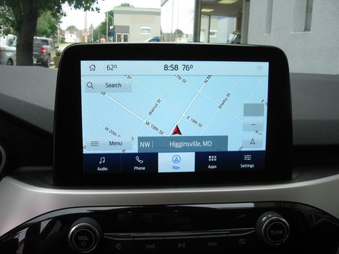 Used 2020 Ford Escape FWD SEL image 12