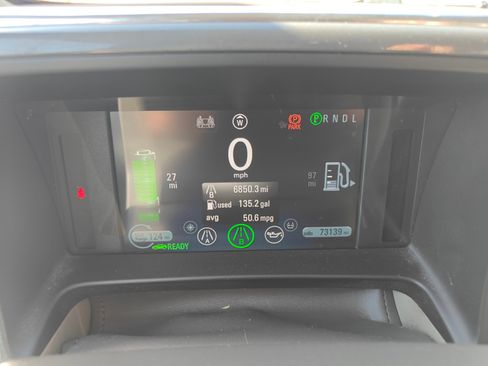 Used 2014 Chevrolet Volt Premium image 11