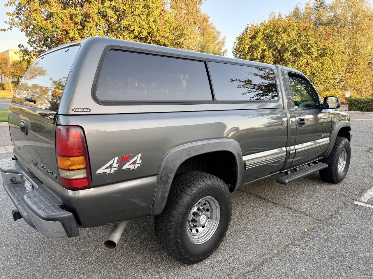 Used 2002 Chevrolet Silverado 2500 4x4 Regular Cab w/ Z71 image 11