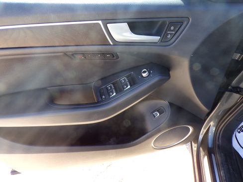 Used 2017 Audi Q5 3.0T Premium Plus image 10