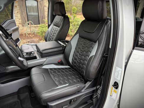 Used 2023 Ford F150 XLT image 21