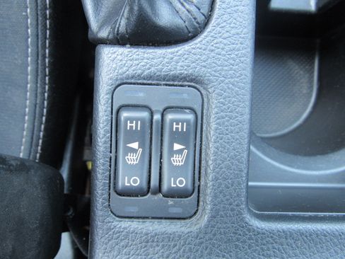 Used 2014 Subaru XV Crosstrek 2.0i Premium AWD/4WD image 19