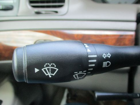 Used 2008 Mercury Grand Marquis LS image 39