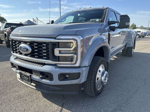 Used 2025 Ford F450 Platinum image 3