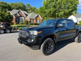 Used 2022 Toyota Tacoma Limited image 3