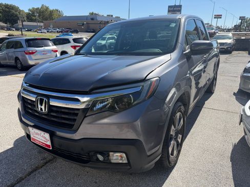 Used 2018 Honda Ridgeline RTL-T image 4