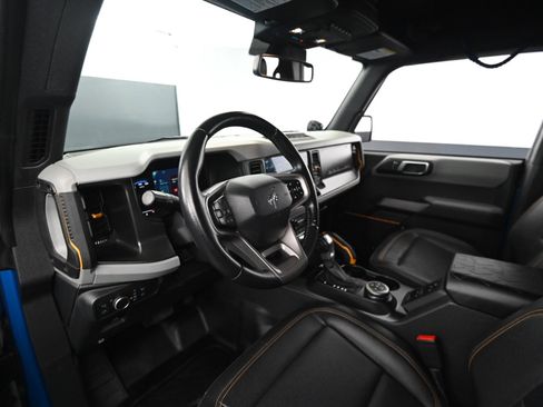 Used 2021 Ford Bronco Badlands image 44