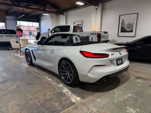 Used 2020 BMW Z4 sDrive30i image 11