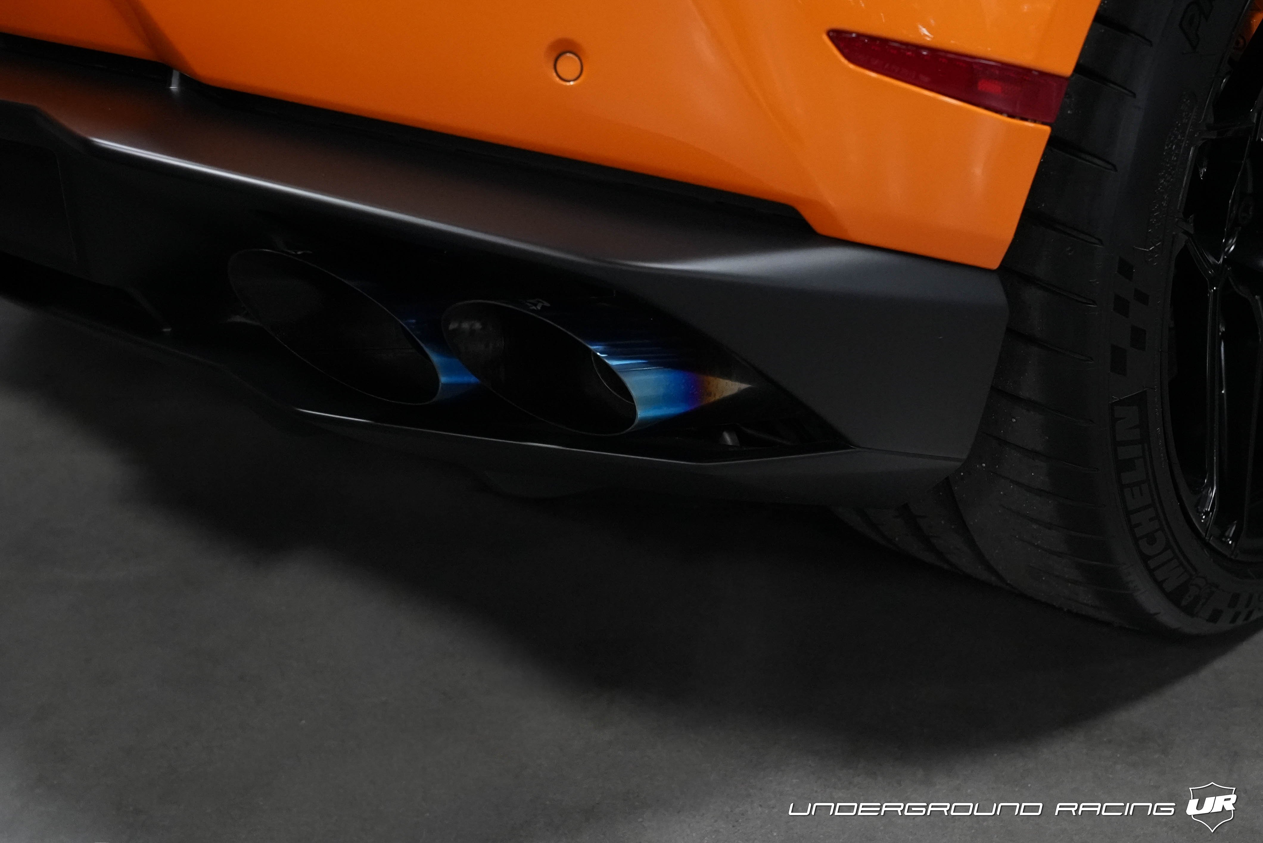 Used 2015 Lamborghini Huracan LP 610-4 Coupe AWD/4WD image 11