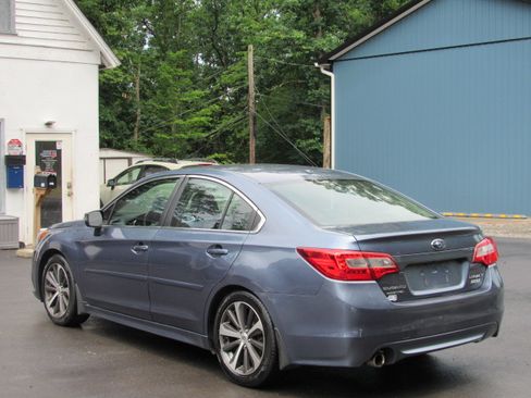 Used 2015 Subaru Legacy 2.5i Limited AWD/4WD image 5