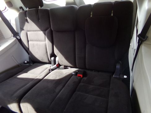 Used 2016 Dodge Grand Caravan SXT FWD image 15