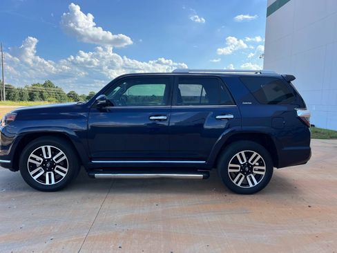 Used 2015 Toyota 4Runner Limited image 7
