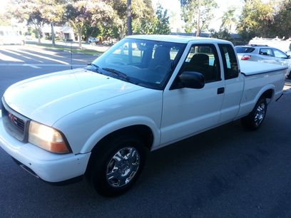Used 2002 Chevrolet S10 Pickup LS