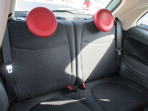 Used 2017 FIAT 500 Pop Hatchback FWD image 11