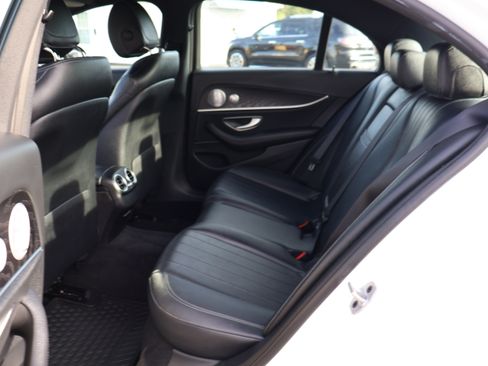 Used 2020 Mercedes-Benz E 450 image 15