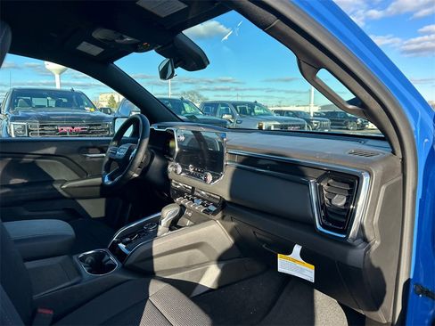 New 2026 GMC Canyon Elevation image 33