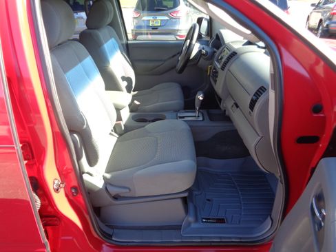 Used 2008 Nissan Frontier SE image 30
