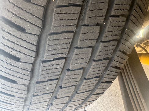 Used 2005 Ford F250 XL image 9