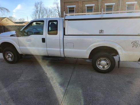 Used 2012 Ford F250 XL image 5